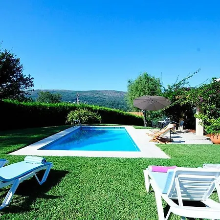 Villa 215 *